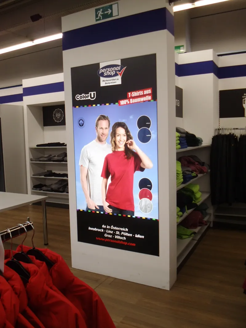 Spannplanenwerbung Industriegebäude