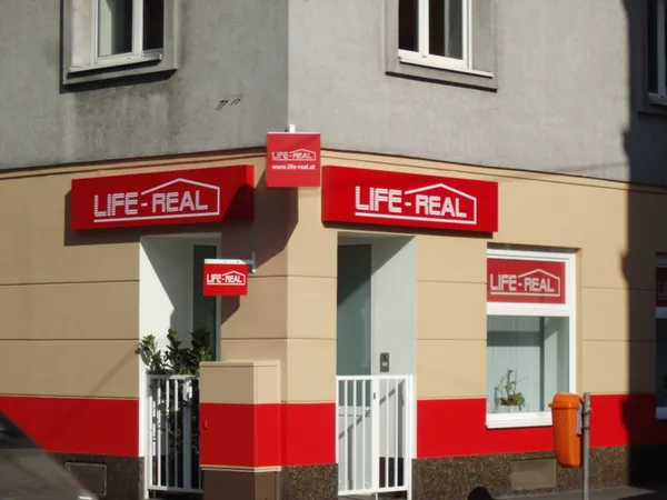 Beleuchtetes Schild — leuchtschild 9 — NEON Geissler