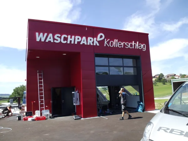 Beleuchtete Schrift — leuchtschrift 2 — NEON Geissler